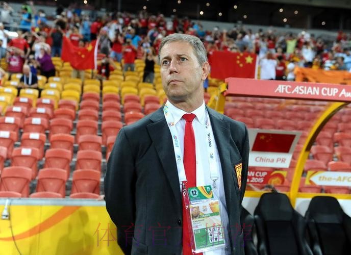 惊险出线 国足幸运力晋级亚洲杯 佩兰心有余悸 惊险出线 国足幸运力晋级亚洲杯 佩兰心有余悸